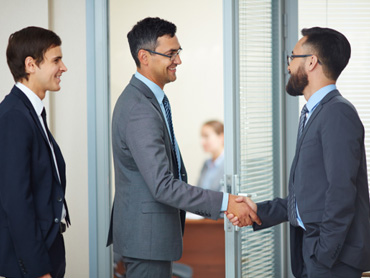 與某某公司合作簽約現場圖