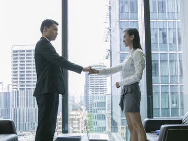 與某某公司合作簽約現場圖